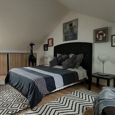 Appartamento Duplex contemporain terrasse extérieure parking Leves Esterno foto